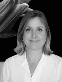 AMY OUDERKIRK