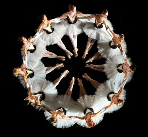 BALLET SERIES (WOMEN)