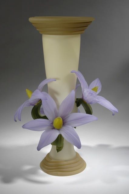 IVORY WITH MAUVE LILIES