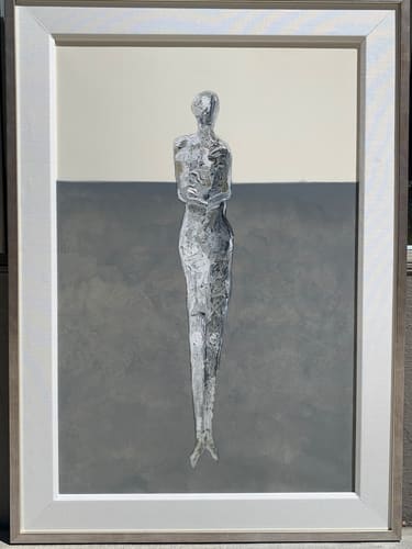GREIGE TOTEM