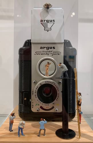CAMERA CLUB