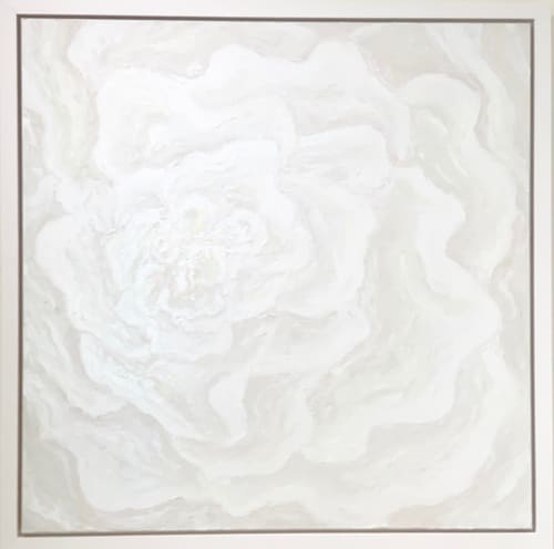 WHITE BLOSSOM 